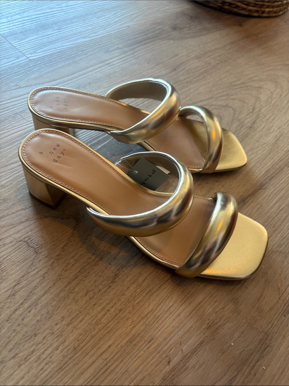 a new day Metallic Gold Padded Double-Strap Slide Sandals size 10 - Picture 3 of 8